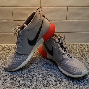Nike Roshe Run Sneaker Boots